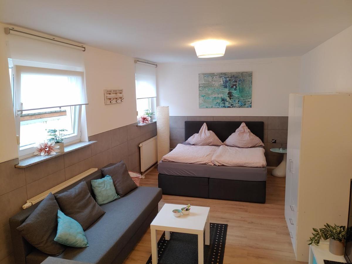 Ferienwohnung Familie Schwarz Germersheim Buitenkant foto